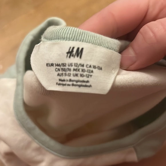 H&M girls top - Picture 4 of 4